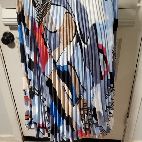 NIC+ZOE Multicolor Abstract Pleated Skirt - Picture 4 of 6